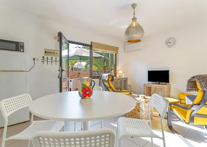 Casa Alvates Коральео